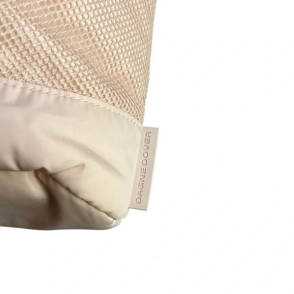 DAGNE DOVER Sling Bag in Rose Quartz - Picture 11 of 14